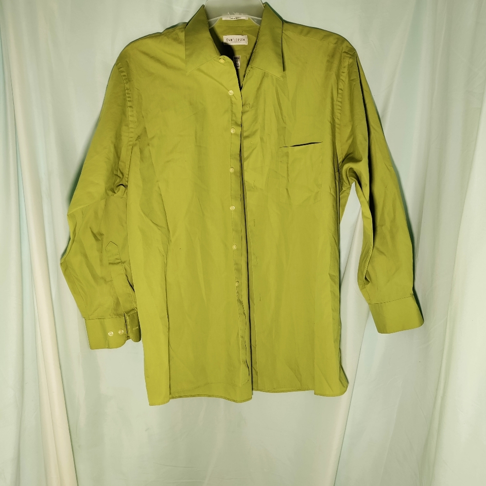 Van heusen button down shirt